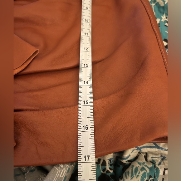 Lamb leather Brown Mini Ruffle Accent Understated Leather Austin TX Medium - Picture 12 of 12